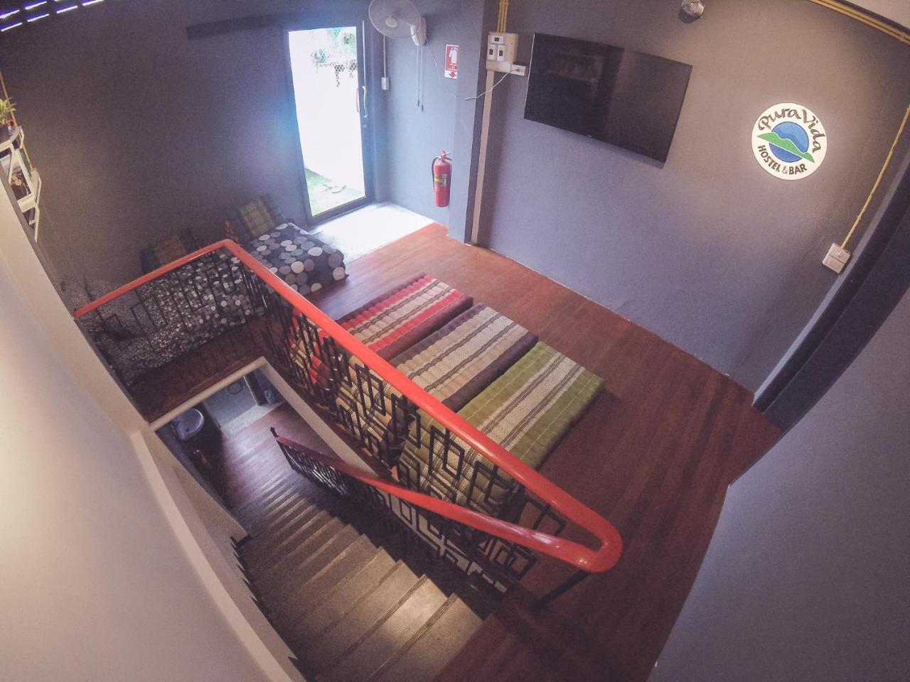 Bts Khaosan Hostel Bangkok Exterior photo